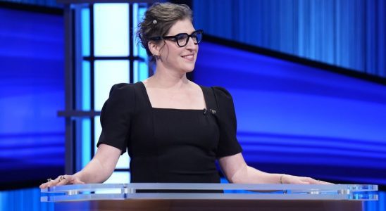 Mayim Bialik hosts Celebrity Jeopardy!