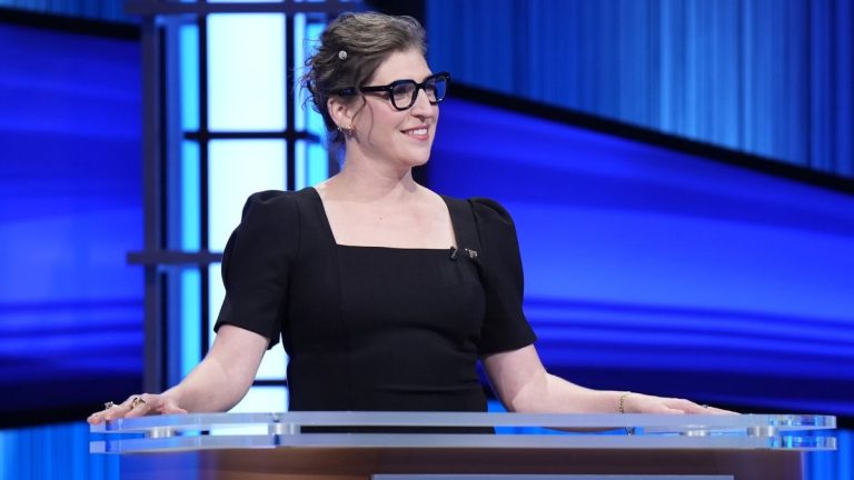 Mayim Bialik hosts Celebrity Jeopardy!