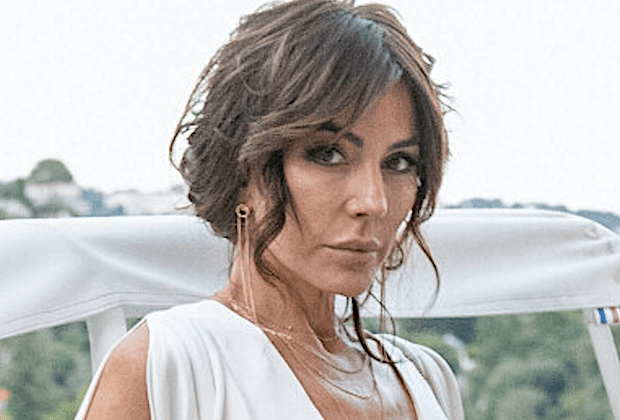 Krista Allen dit qu’elle a été renvoyée du groupe « Audacieux et Beau »