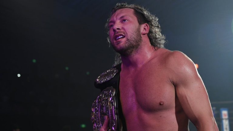 La star d’AEW Kenny Omega « absente indéfiniment » en raison d’un problème médical
