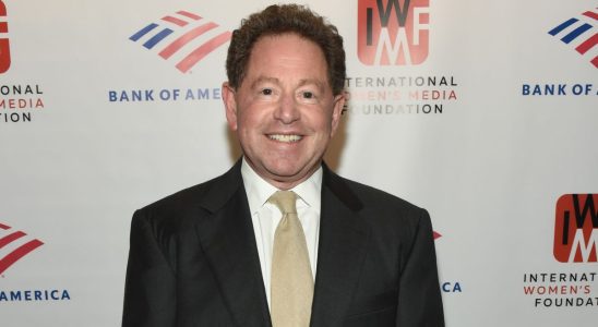 NEW YORK, NEW YORK - OCTOBER 30: Bobby Kotick attends the International Women