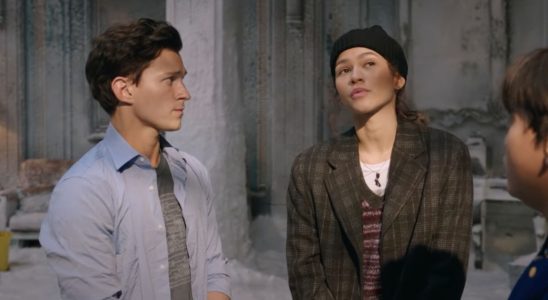 Le clip d'interview de Spider-Man refait surface montre que Tom Holland ignore le flirt de Zendaya, et les fans ont tous les sentiments pour elle : "Oh chérie"