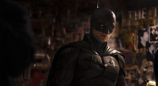 Matt Reeves is writing The Batman 2 right now, the sequel is still in active development at DC Studios, and BatVerse TV shows are coming. Matt Reeves movie The Batman makes an argument for superheroes and addressing real-world modern social, political problems - full spoilers discussion.