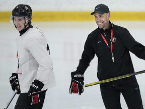 Les espoirs des Maple Leafs Minten et Cowan dans un bon état d’esprit au camp de sélection du Canada