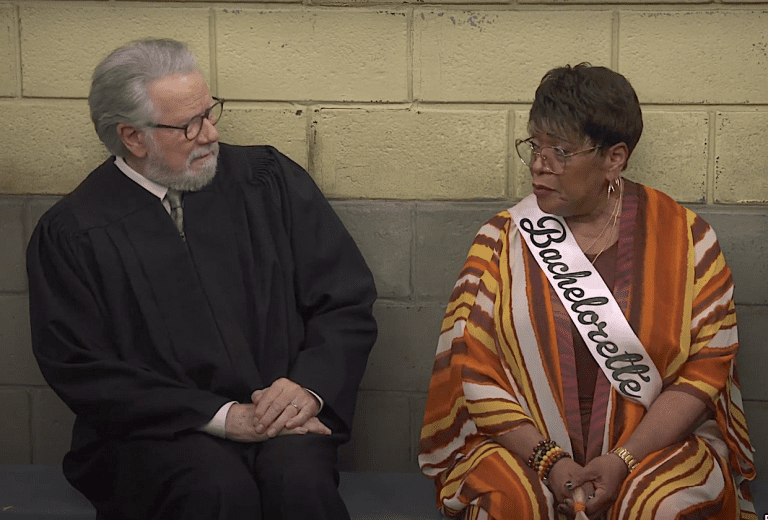 Marsha Warfield dans le rôle de Roz – TVLine