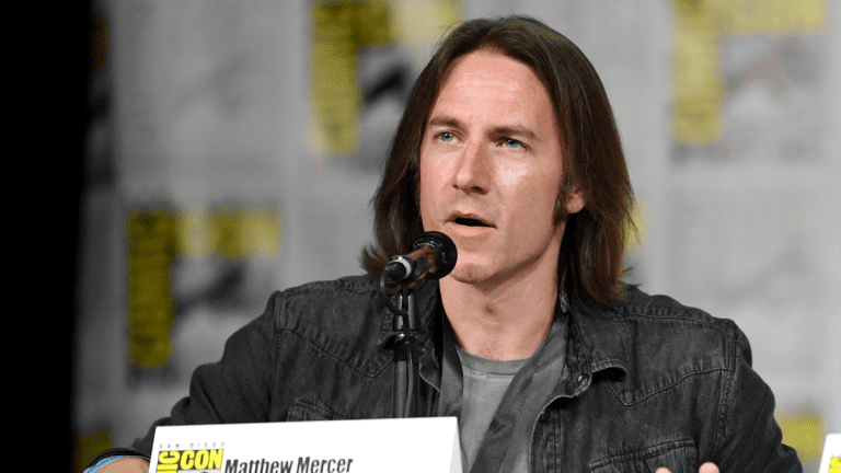 Matthew Mercer, le maître des donjons D&D de Critical Role, adorerait créer un jeu vidéo « si toutes ces étoiles s'alignent », même si je pense que c'est un peu plus probable que cela.
