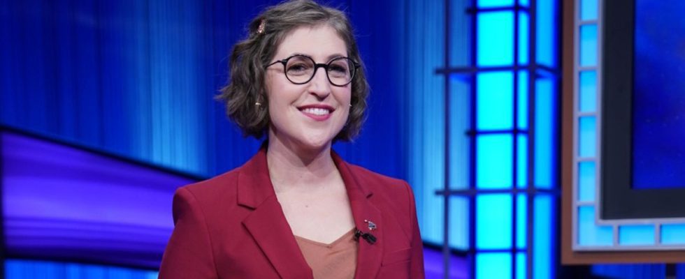 Mayim Bialik de The Big Bang Theory dit qu'elle "n'hébergera plus" Jeopardy