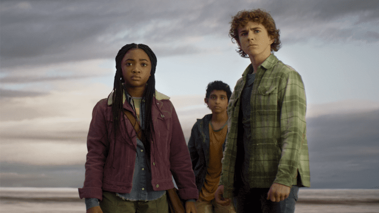 Percy Jackson et les Olympiens ont été présentés en première devant un nombre record de 13,3 millions de téléspectateurs sur Disney+ et Hulu.
