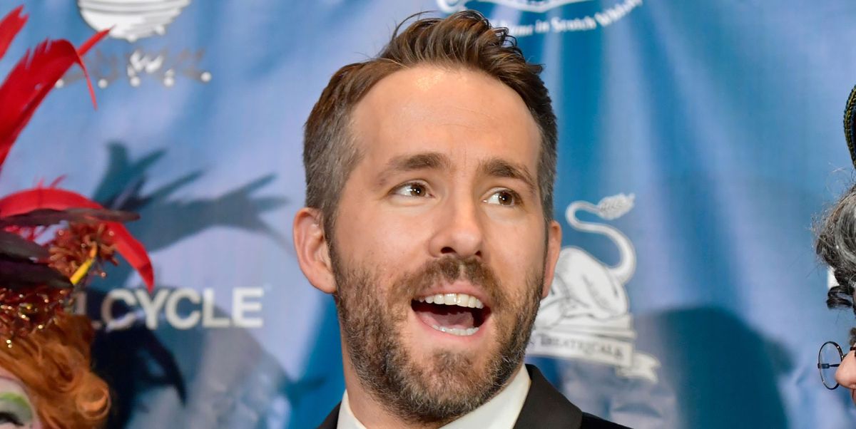 Ryan Reynolds recrée la couverture de Wham!'s Last Christmas avec Rob McElhenney
