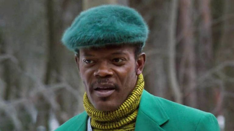 Samuel L. Jackson a partagé un article parfait sur son choix pour le GOAT des films de Noël, et je ne pourrais pas être plus d'accord 
