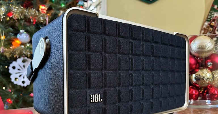 Test JBL Authentics 300 : Alexa et Google Assistant coexistent