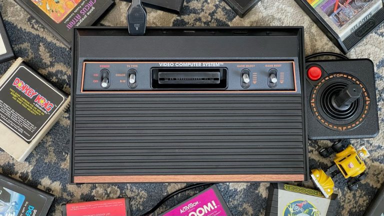 Test de l'Atari 2600+ - IGN
