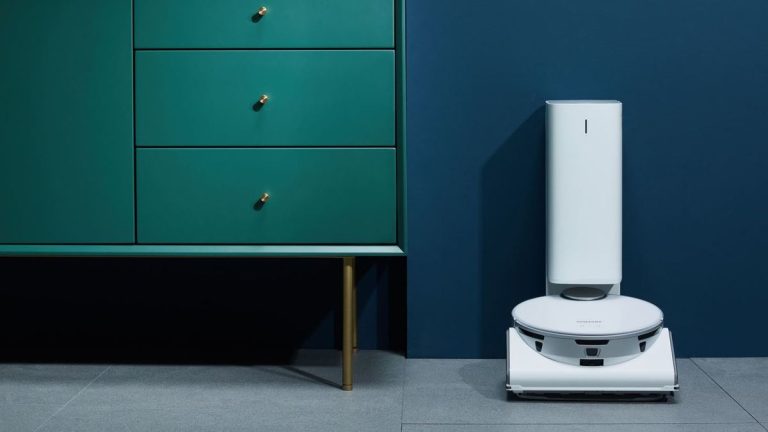 Samsung vient de mettre l’IA dans son robot aspirateur et laveur – et ce n’est pas un gadget