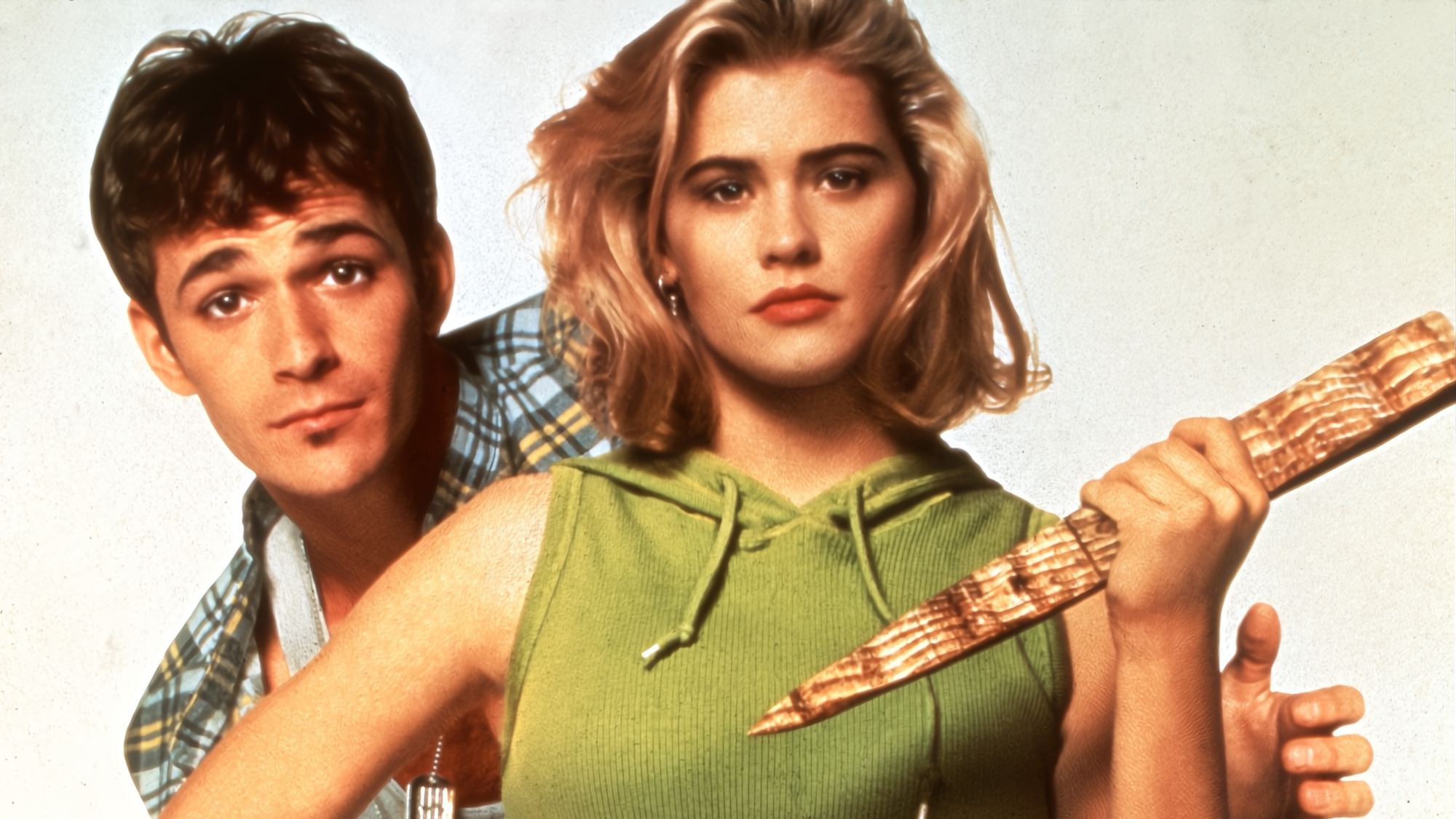 Luke Perry et Kristy Swanson dans le film Buffy contre les vampires (1992)