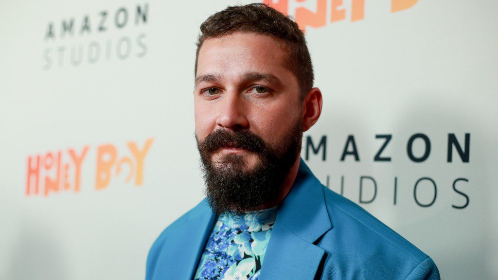 Shia LaBeouf confirmée dans l'Église catholique et envisage de devenir diacre
