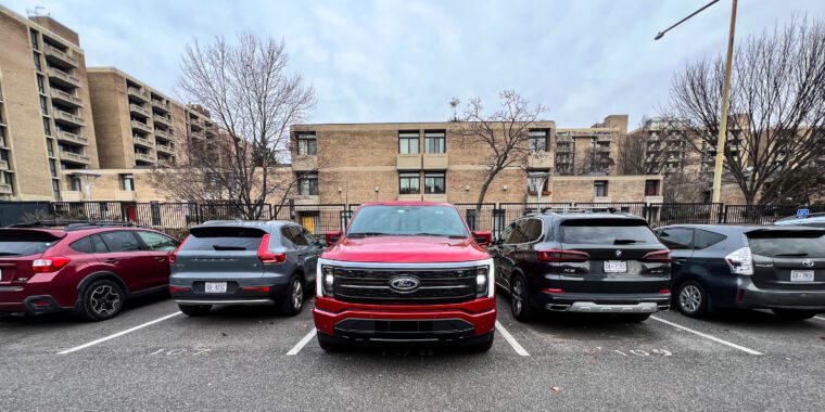 Une semaine avec un Ford F-150 Lightning : ce camion est trop gros pour la vie en ville