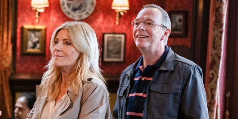 La star d’EastEnders, Michelle Collins, exclut la tournure de Queen Vic pour Cindy
