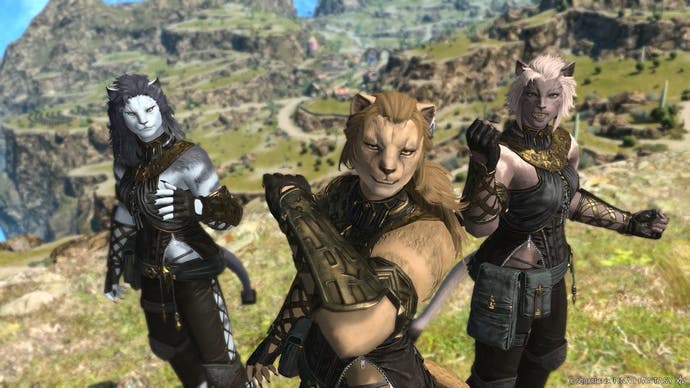 Capture d'écran de trois femmes Hrothgar dans FF14