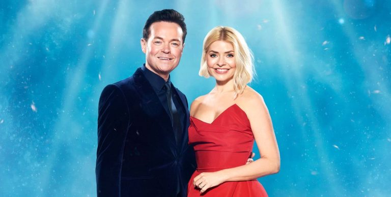 Dancing on Ice partage un premier aperçu de Holly Willoughby avec le nouveau co-animateur Stephen Mulhern
