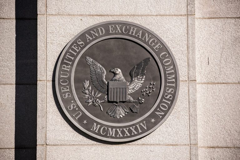 Le compte X de la SEC piraté, partageant un « tweet non autorisé » concernant l’ETF spot bitcoin