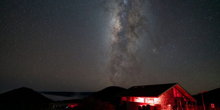 Daily Telescope : La Voie Lactée au-dessus de l’un de mes endroits préférés sur Terre