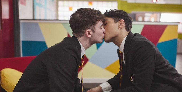 La star de Waterloo Road, Noah Valentine, répond à la réaction des fans face à Preston et Kai
