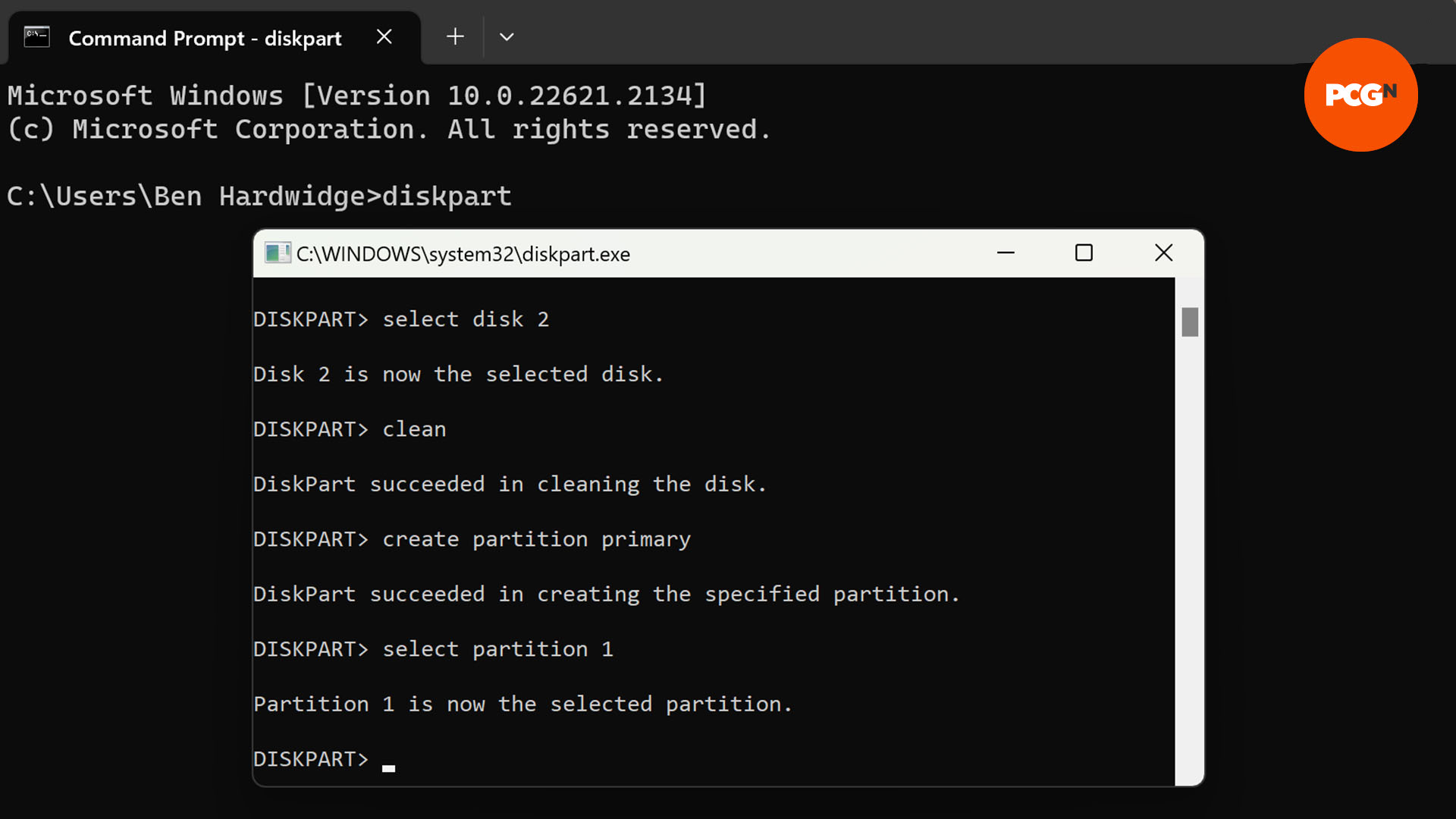 Une partition est créée sur un disque choisi pour une clé USB bootable via diskpart dans l'invite de commande