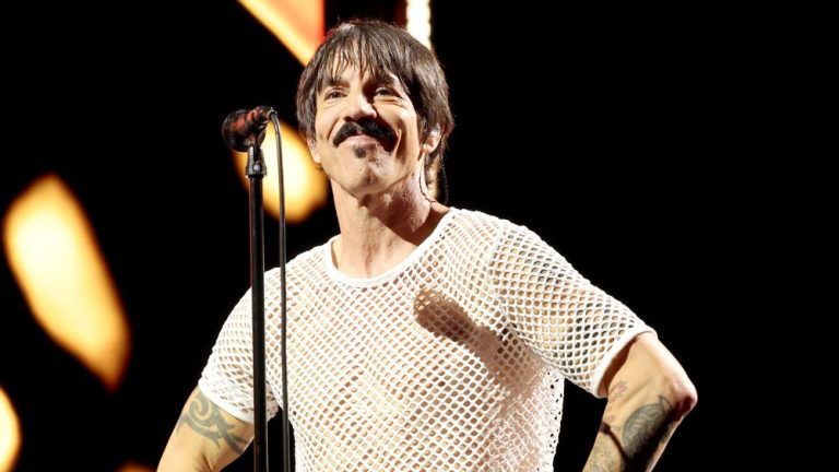 CHICAGO, ILLINOIS - AUGUST 06: Anthony Kiedis of the Red Hot Chili Peppers performs in concert during Lollapalooza at Grant Park on August 06, 2023 in Chicago, Illinois. (Photo by Gary Miller/FilmMagic)