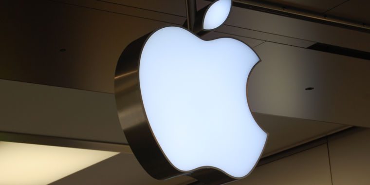 Apple atteint un « niveau record » de part de marché des smartphones et occupe la première place pour 2023