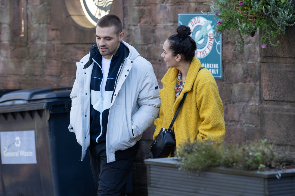 Abe et Cleo Mcqueen à Hollyoaks