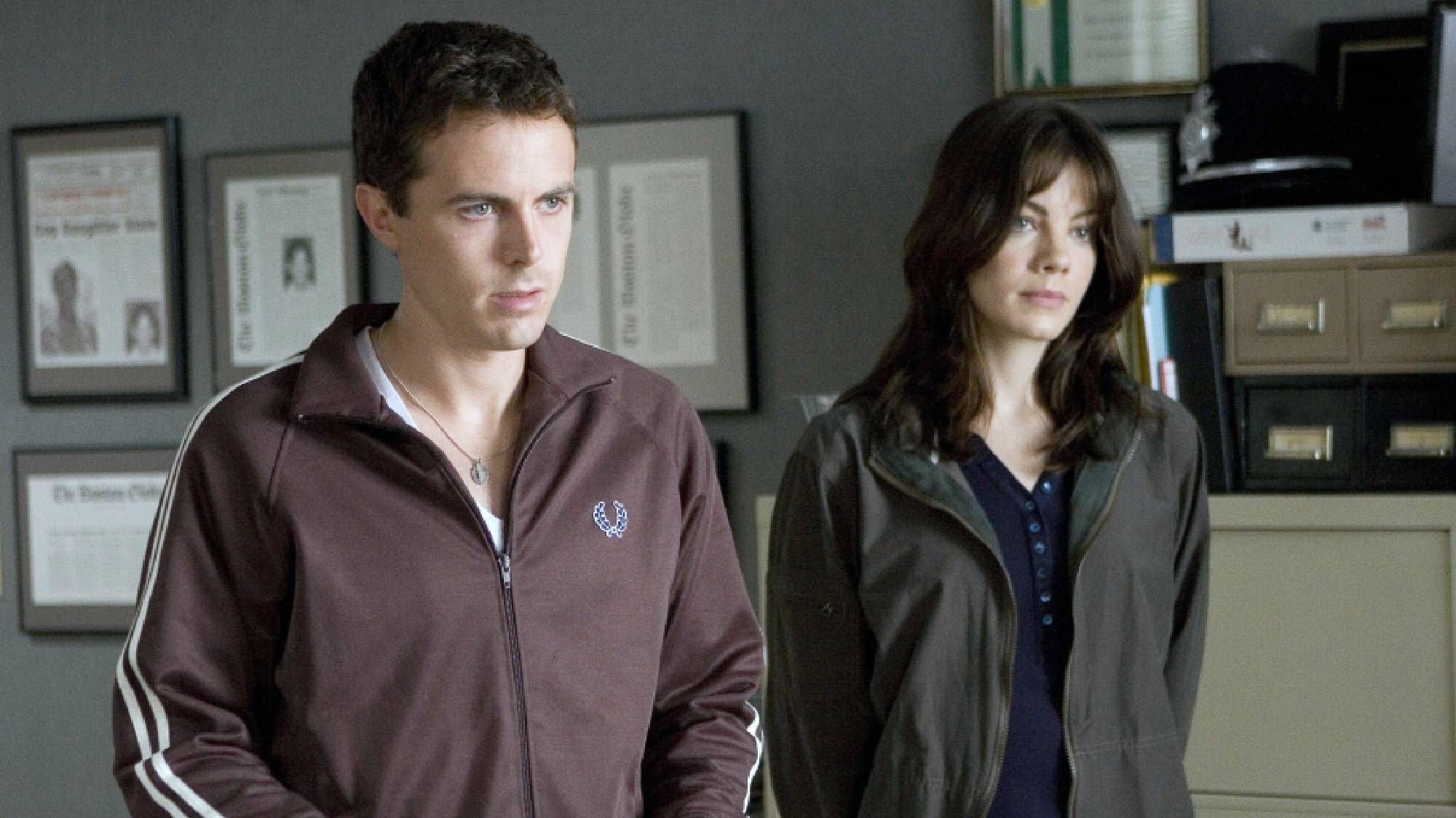 (De gauche à droite) Casey Affleck dans le rôle de Patrick Kenzie et Michelle Monaghan dans le rôle d'Angie Gennaro dans Gone Baby Gone