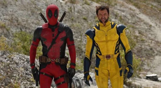 Ryan Reynolds célèbre l'emballage de Deadpool 3 à la manière typique de Deadpool