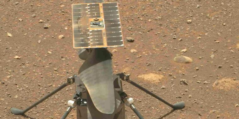 L’incroyable hélicoptère sur Mars, Ingenuity, ne volera plus