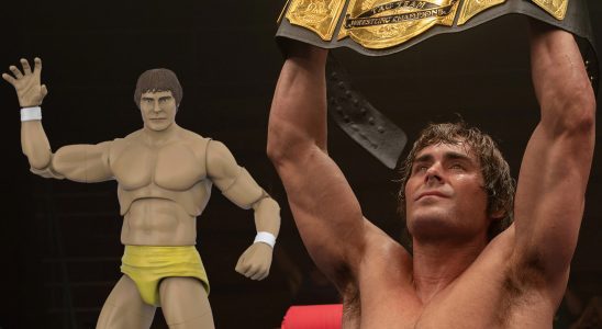 Cool Stuff : Zac Efron dans le rôle de Kevin Von Erich reçoit une figurine officielle Iron Claw d'A24