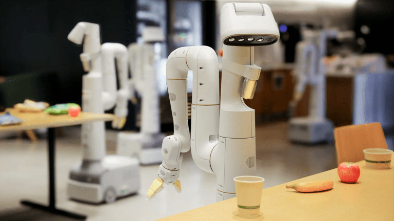 DeepMind de Google utilise l’IA pour enseigner les tâches ménagères aux robots : voici le résultat