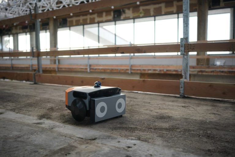 Dusty présente une nouvelle version de son robot de tracé de chantier