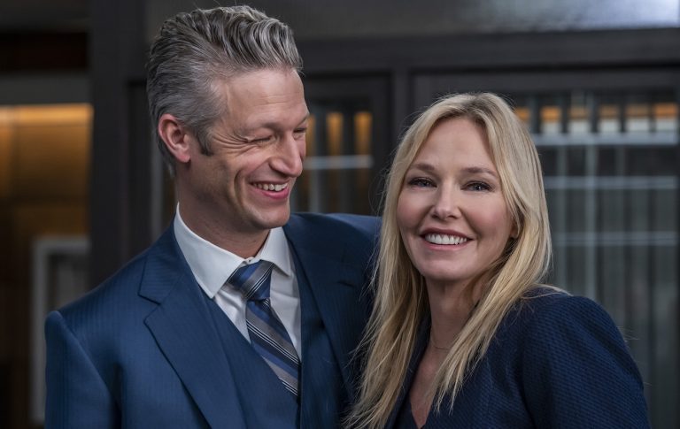 Interview de Peter Scanavino avec Rollins et Carisi Baby de SVU – TVLine