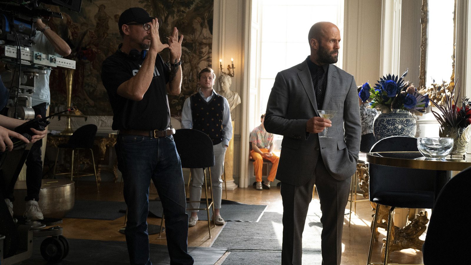 Jason Statham a « scolarisé » le réalisateur David Ayer sur le tournage de The Beekeeper
