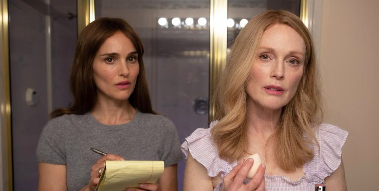 Julianne Moore explique son zézaiement en mai décembre
