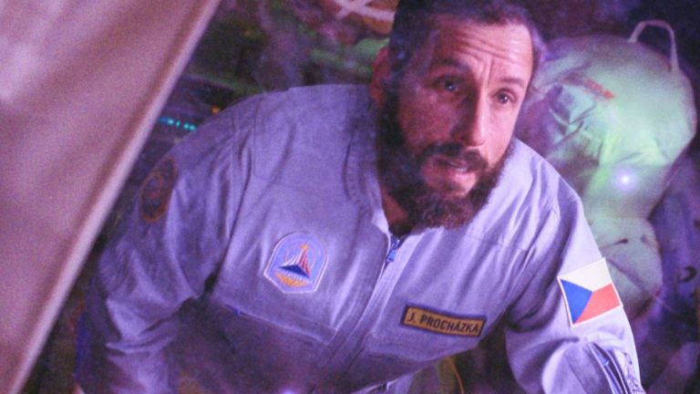 Le nouveau film Netflix d’Adam Sandler vient de recevoir une bande-annonce – et celle-ci a l’air vraiment bien