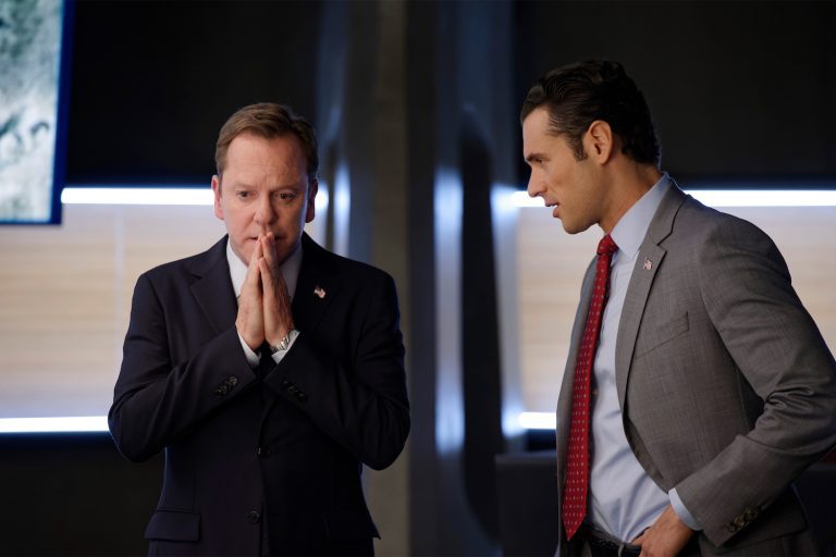 Les acteurs de « Designated Survivor » se réunissent au Memorial – TVLine