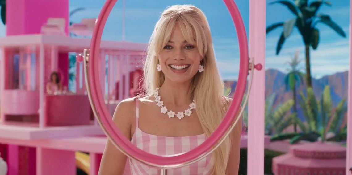 Margot Robbie a dû défendre la ligne finale classique de Barbie
