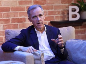 Mark Carney, envoyé spécial pour l'action et le financement du climat aux Nations Unies, lors d'un entretien à Bloomberg House le deuxième jour du Forum économique mondial (WEF) à Davos, en Suisse, le 17 janvier 2024.