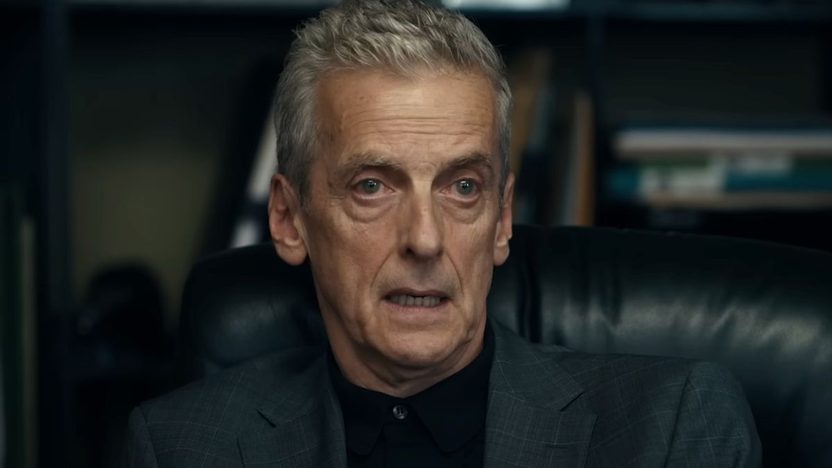 Peter Capaldi nous dit lequel de ses personnages classiques serait transformé en « viande hachée » par son adversaire au casier judiciaire
