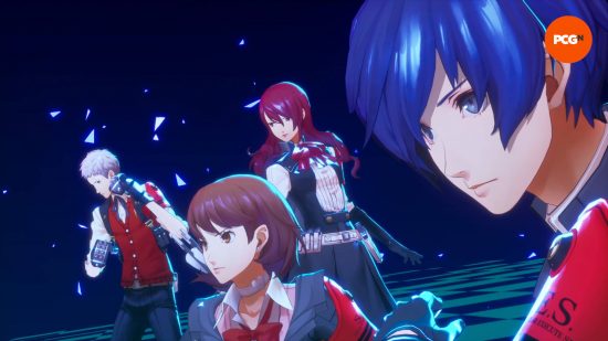 Revue de Persona 3 Reload : le protagoniste mène une charge avec Yukari, Akihiko et Mitsuru pour une attaque totale.