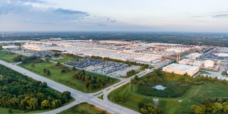 Toyota investit 1,3 milliard de dollars supplémentaires dans la production de véhicules électriques au Kentucky