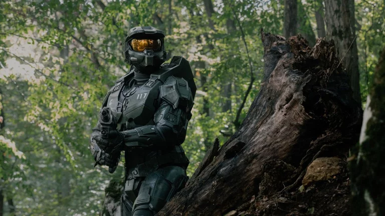 A still from Halo Season 2 Episode 2 Sword