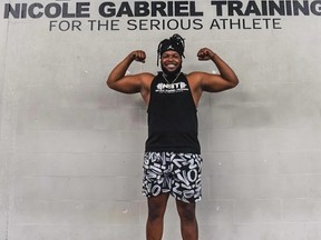 Le cogneur des Blue Jays Vladimir Guerrero Jr. présente son nouveau look avant l'entraînement de printemps sur cette photo partagée sur Instagram le vendredi 16 février 2024.