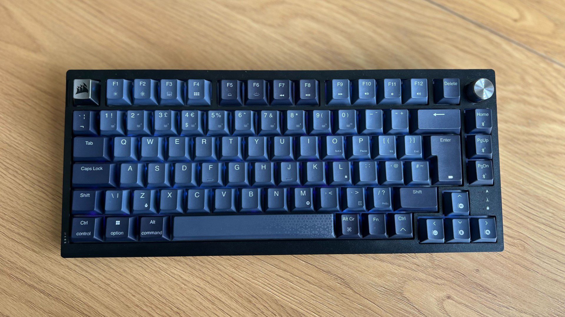 Test du Corsair K65 Plus Wireless – excellence à tous les niveaux
