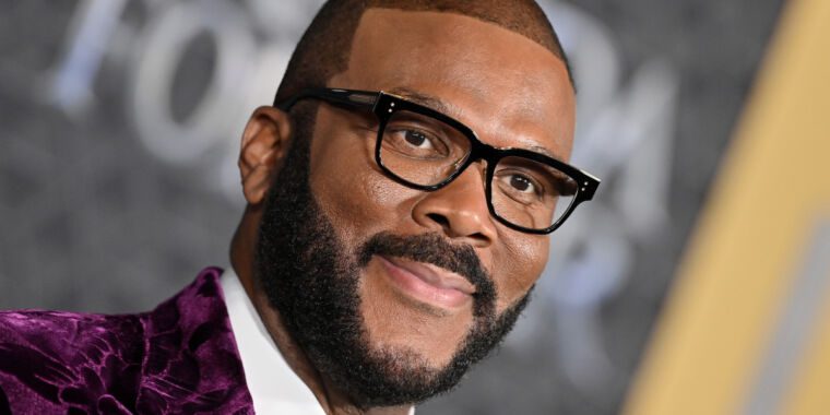 Tyler Perry suspend l’expansion de son studio de 800 millions de dollars à cause de Sora d’OpenAI